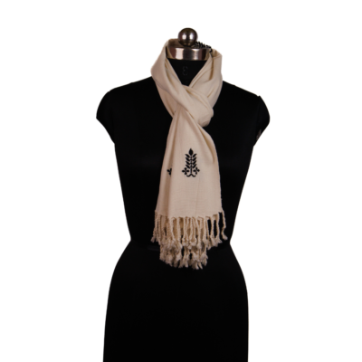 Eri Stoles in White and Black